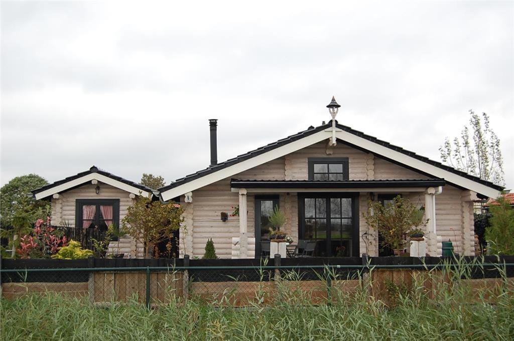 Chalet 294 - Krabbenkreek Sint Annaland Dış mekan fotoğraf